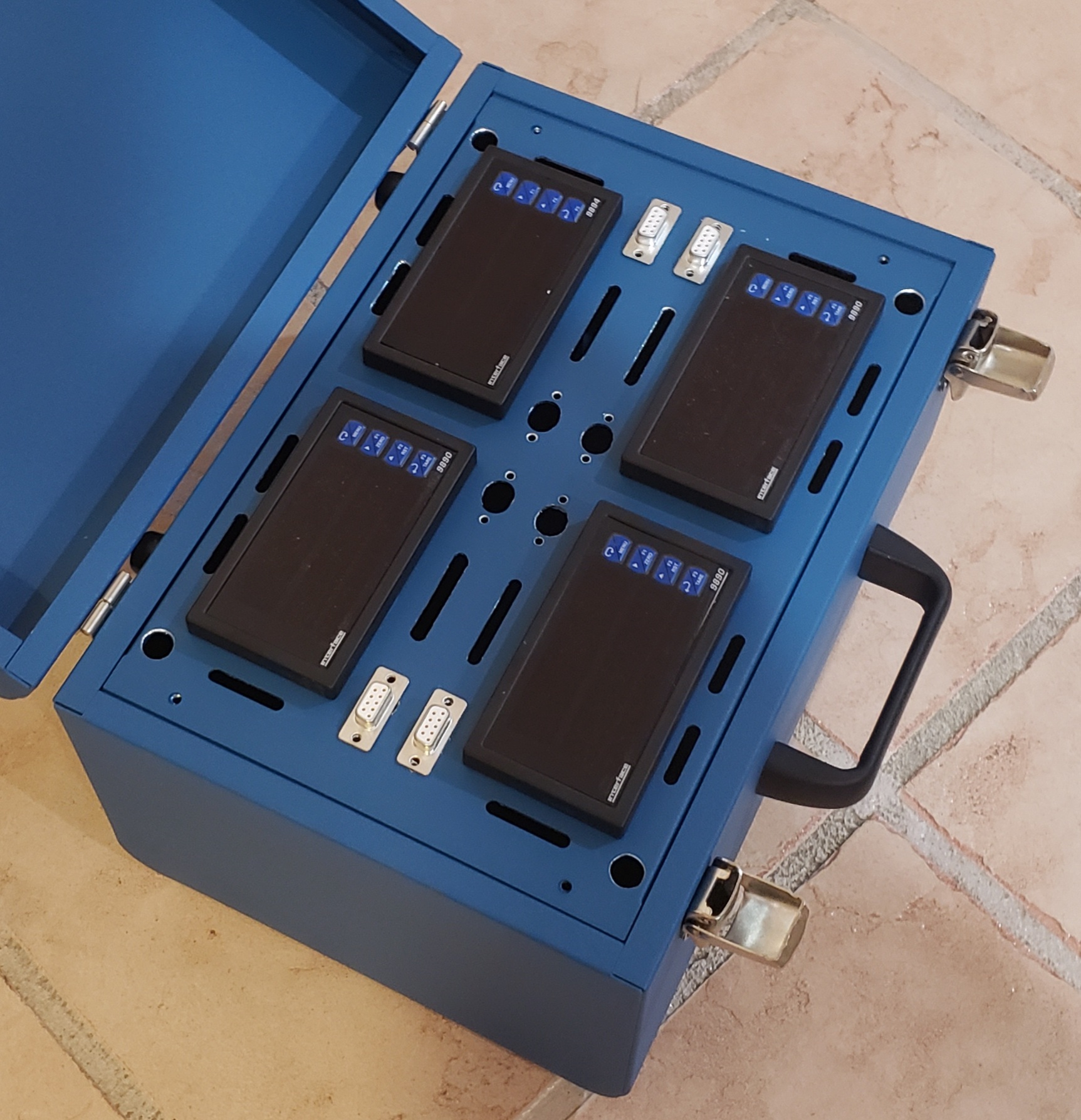 Custom Portable Multi-channel Display Enclsoure